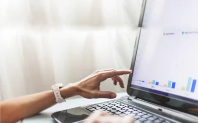 ¿Sigue siendo relevante tener una página web? Razones para no quedarte atrás